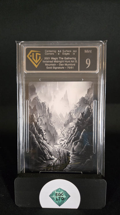 Mountain - Innistrad Gold Signature Art - MTG - Universal Grading - 9